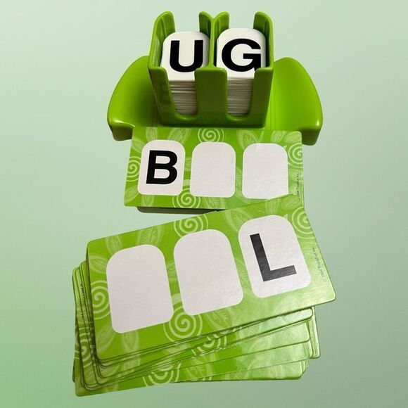 ThinkFun What's Gnu 3-Letter Learning Game for Kids COMPLETE - Picture 3 of 6